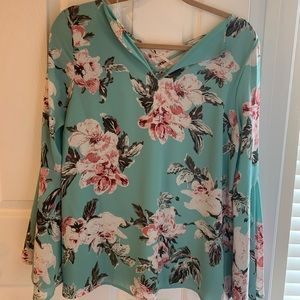 Floral blouse!